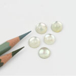 Green amethyst and mother of pearl round cabochon 10mm