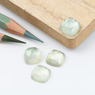 Green amethyst and mother of pearl cushion rose cut 10mm