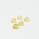 Lemon quartz and mother of pearl round cabochon 5mm